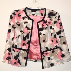 SOLD!! Kasper suit jacket, size 4P